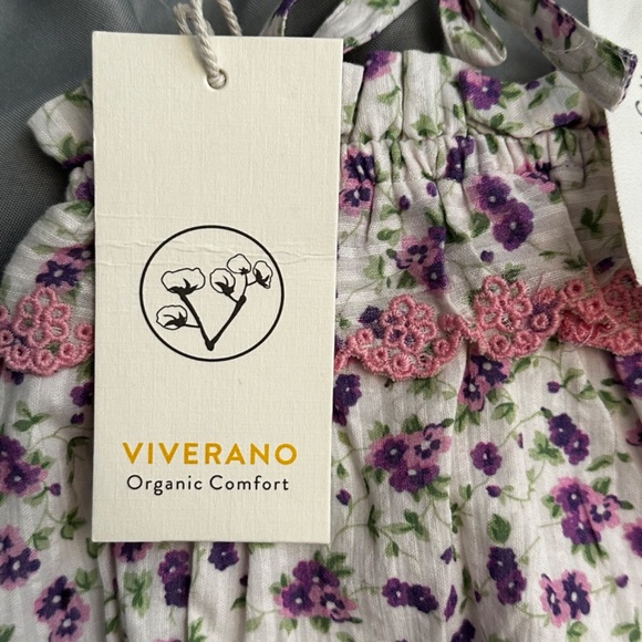 Viverano Floral Baby Romper - Picture 3 of 3